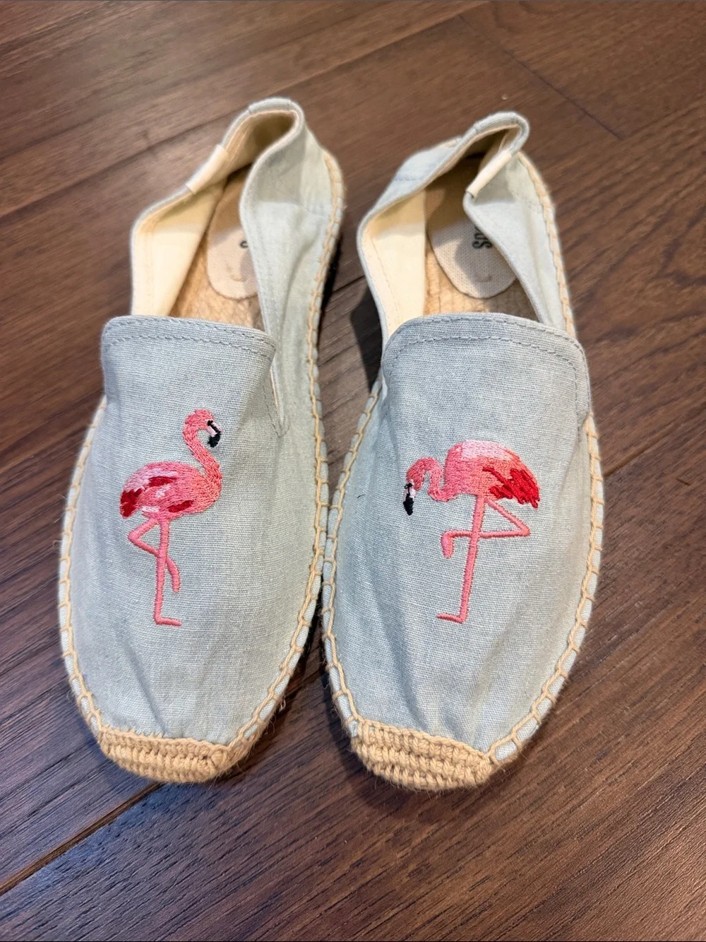 Saludos Flamingo Embroidery Flats Espadrilles Size 8 - C65-008